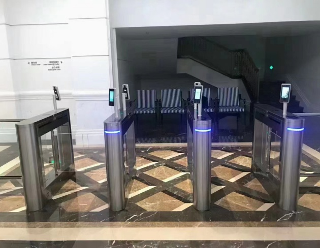 海康威視人臉識閘機(jī)